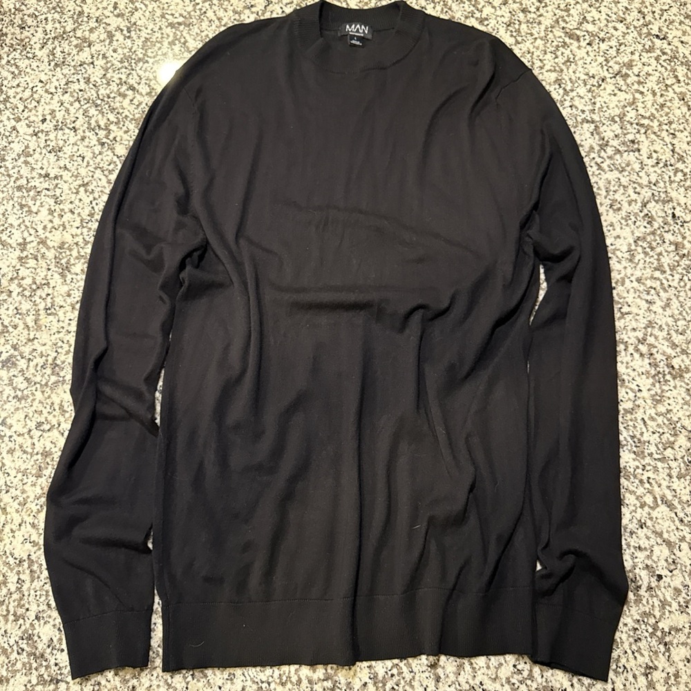 Boohoo Men's Classic Black Crewneck Sweater